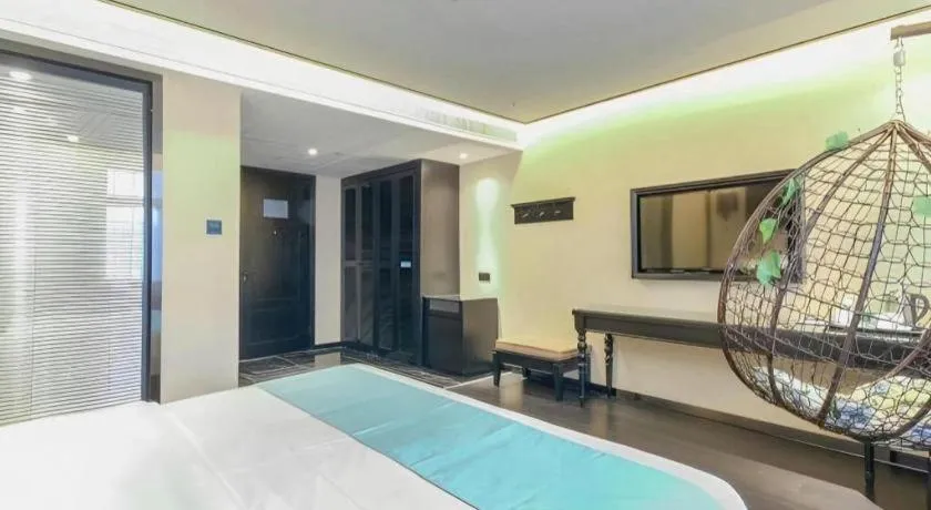 Bed in Xana Hotelle·Nanchang Bayi Square Metro Station