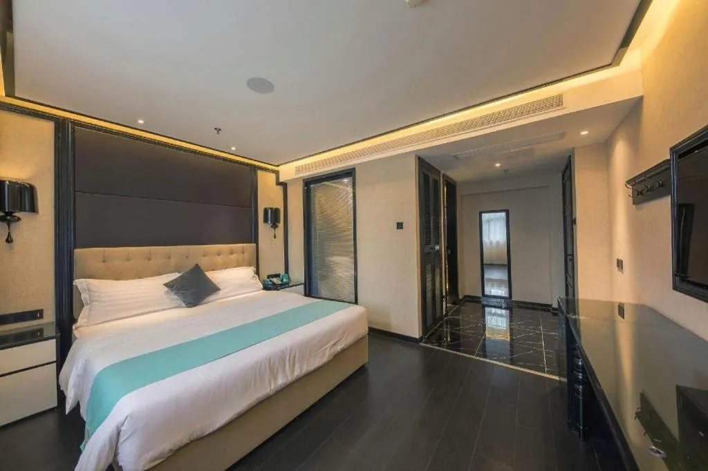 Bed in Xana Hotelle·Nanchang Bayi Square Metro Station