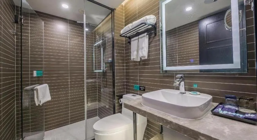 Xana Hotelle·Nanchang Bayi Square Metro Station