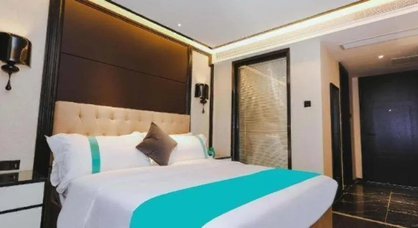 Bed in Xana Hotelle·Nanchang Bayi Square Metro Station