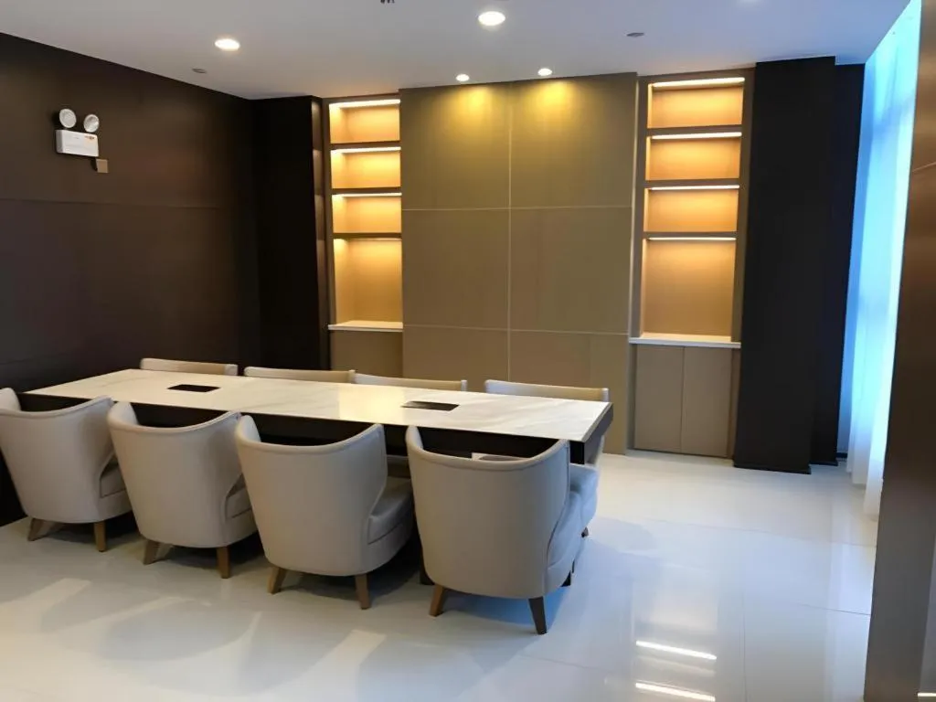 Jinjiang Inn Select Chuzhou Zhongdu Avenue Langya Mountain Zuiwenting Scenic Spot