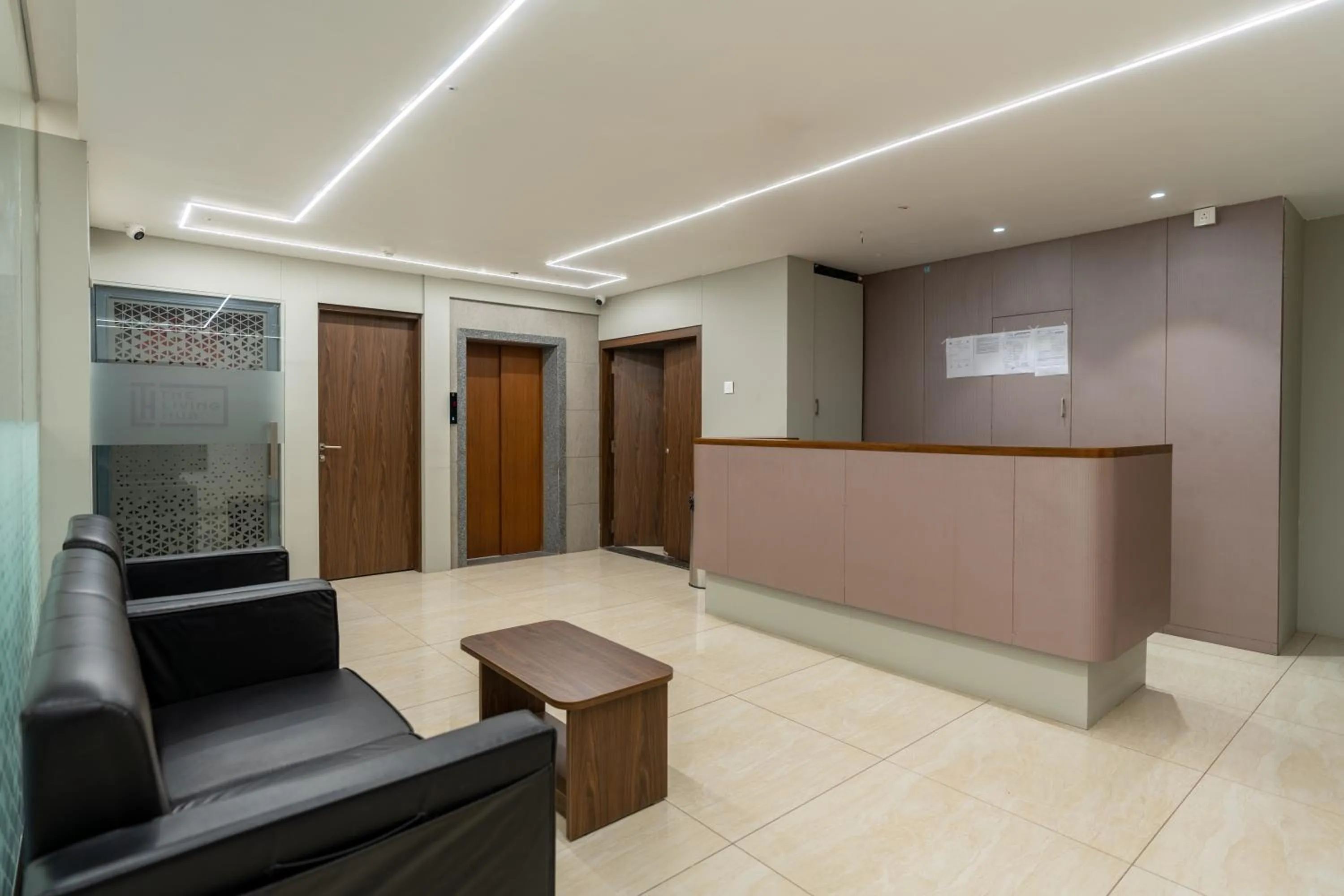 Lobby or reception in The Living Hub Business Hotel, Kolhapur