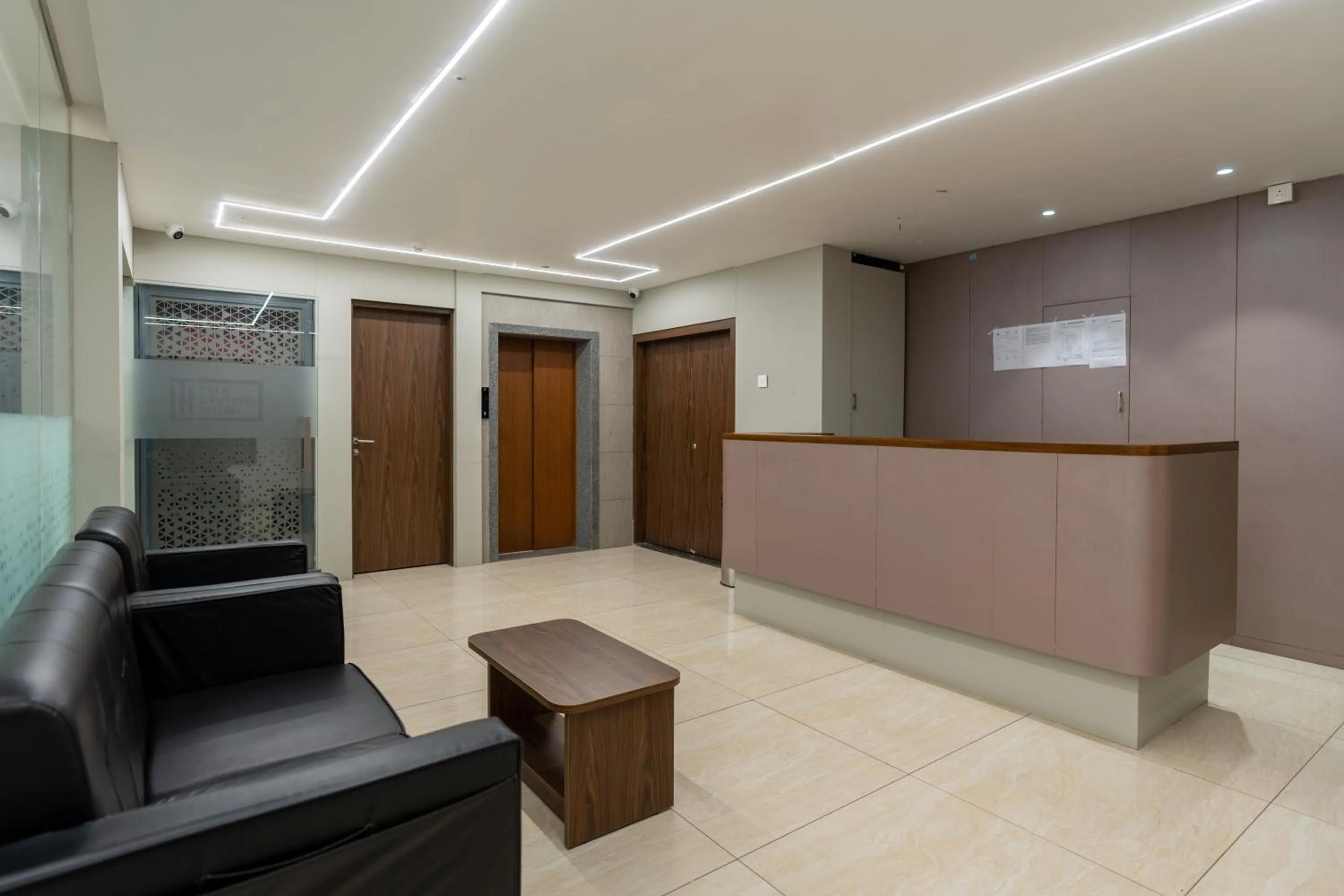 Lobby or reception in The Living Hub Business Hotel, Kolhapur