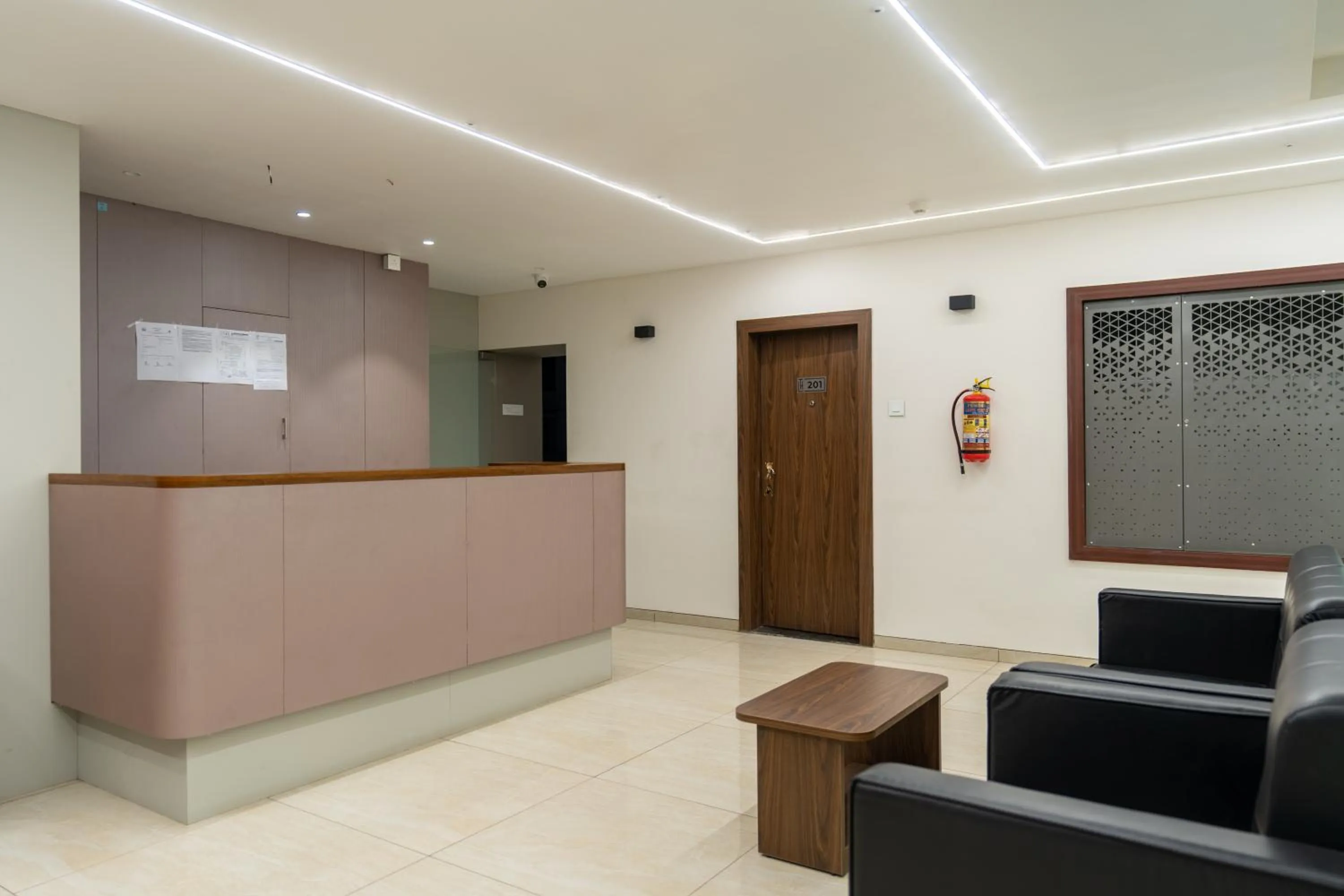 Lobby or reception in The Living Hub Business Hotel, Kolhapur