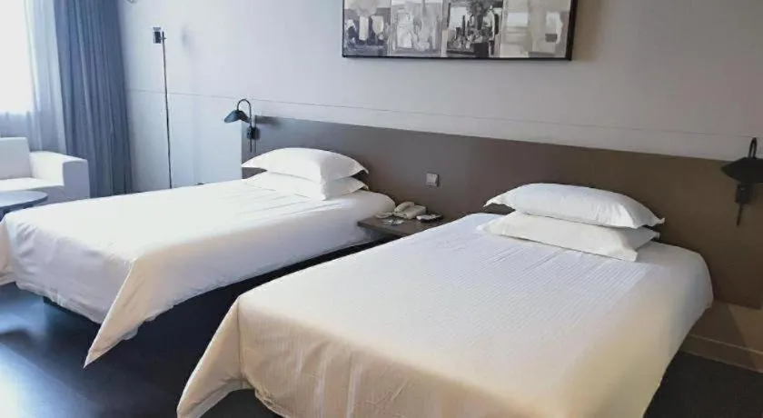 Bed in Jinjiang Inn Select Xuzhou High-speed Railway Station Kunpeng Road