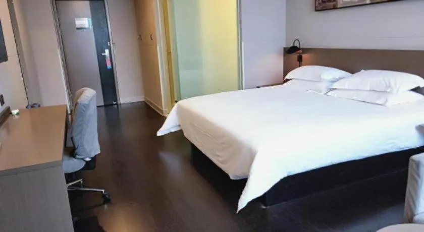 Bed in Jinjiang Inn Select Xuzhou High-speed Railway Station Kunpeng Road