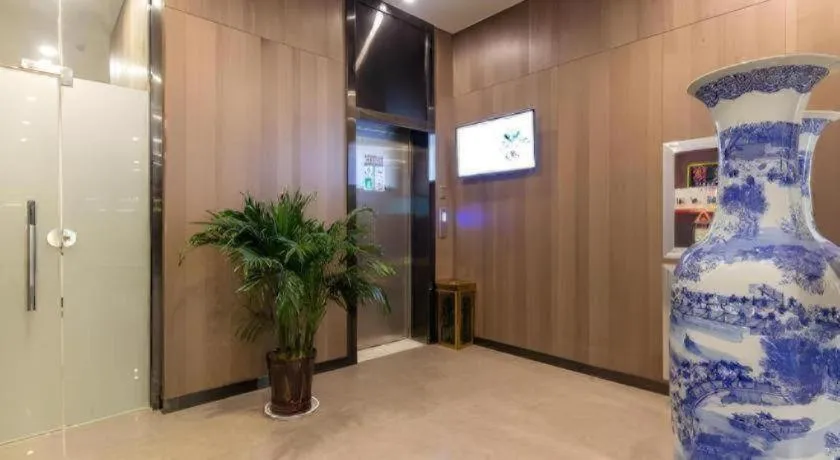 Jinjiang Inn Select Xuzhou High-speed Railway Station Kunpeng Road