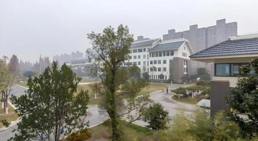 Jinjiang Inn Select Xuzhou High-speed Railway Station Kunpeng Road