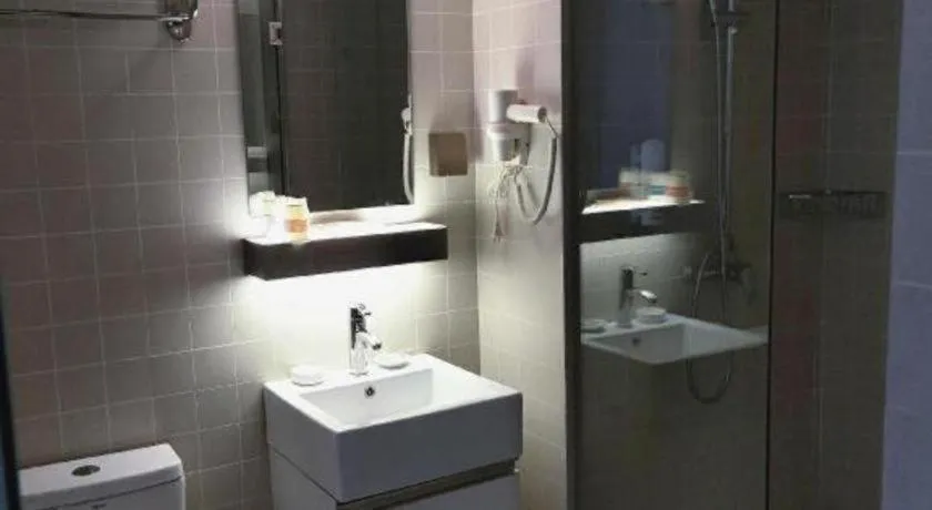 Jinjiang Inn Select Xuzhou High-speed Railway Station Kunpeng Road