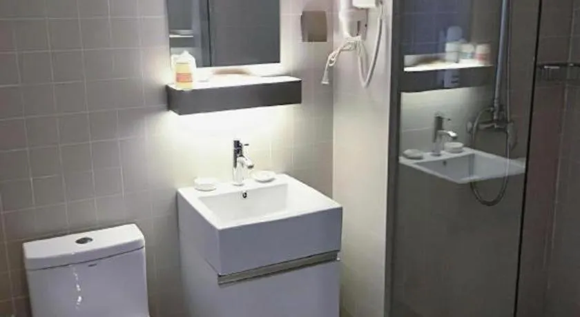 Jinjiang Inn Select Xuzhou High-speed Railway Station Kunpeng Road