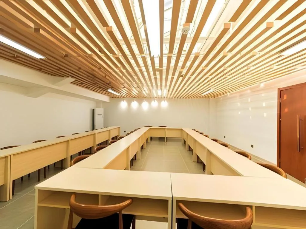 Jinjiang Inn Select Xuzhou High-speed Railway Station Kunpeng Road