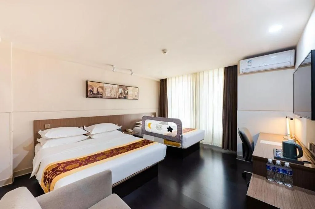 Bed in Jinjiang Inn Select Changchun Yuanda Street