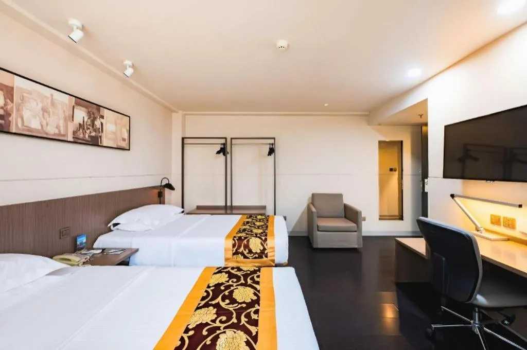 Bed in Jinjiang Inn Select Changchun Yuanda Street