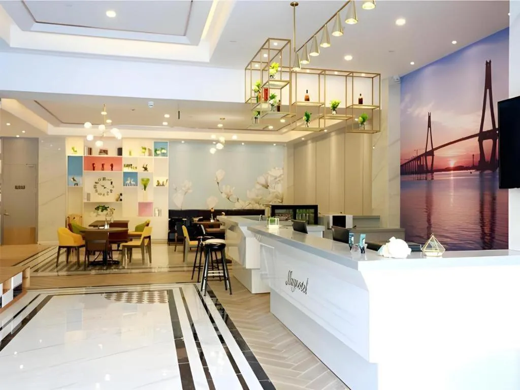 Magnotel Hotel Qionghai Wanquanhe Aihua Road