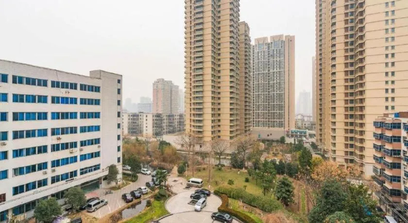 Jinjiang Metropolo Zhengzhou Songshan Road