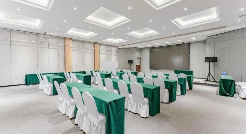 Jinjiang Metropolo Zhengzhou Songshan Road