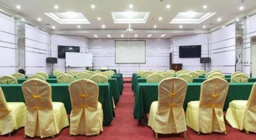 Jinjiang Metropolo Zhengzhou Songshan Road