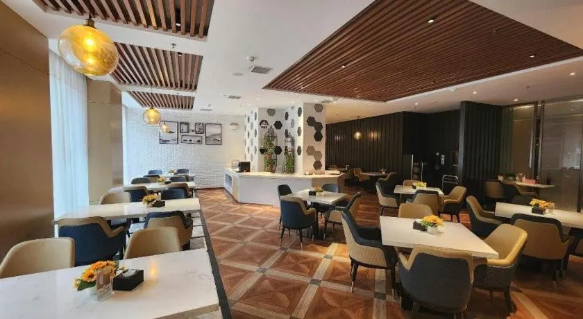 Jinjiang Metropolo Zhengzhou Songshan Road