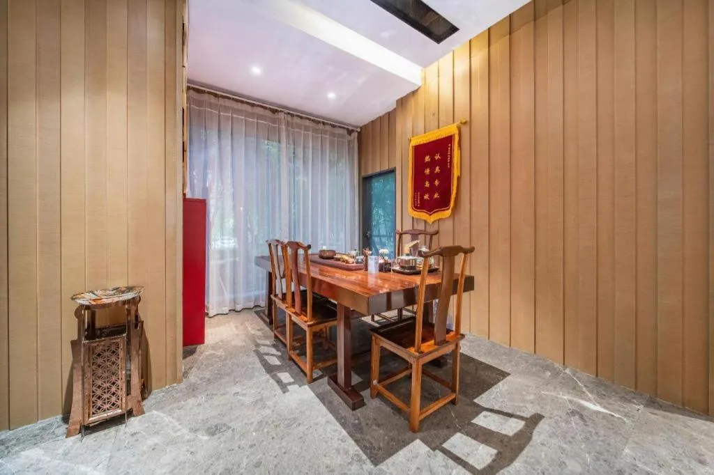 Jinjiang Metropolo Zhengzhou Songshan Road