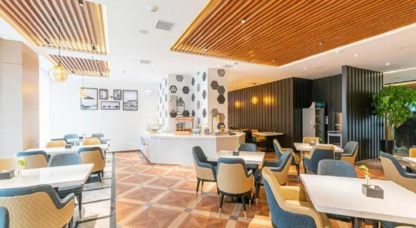 Jinjiang Metropolo Zhengzhou Songshan Road