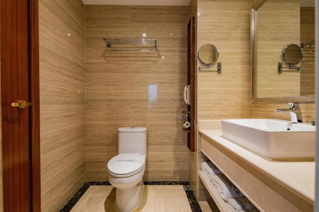 James Joyce Coffetel Chengdu Century City Convention and Exhibition Center