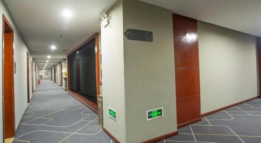 Chonpines Hotels·Anshun Taixiang Baili