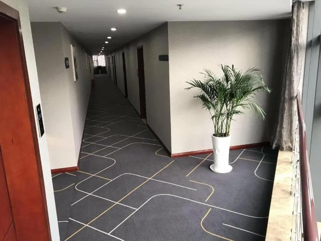 Chonpines Hotels·Anshun Taixiang Baili