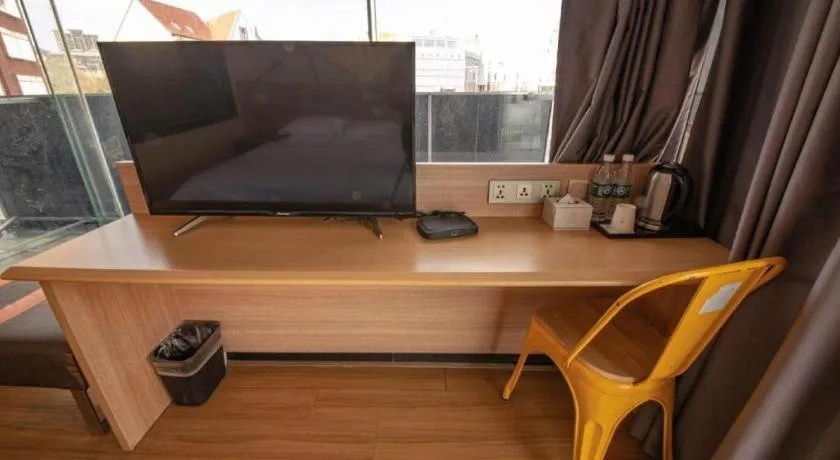 7 Days Premium Qingdao World of Ocean Qingdao University