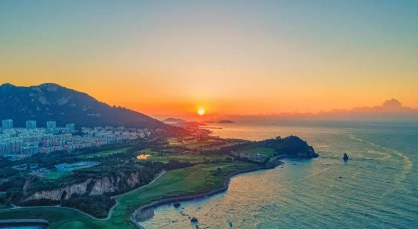 7 Days Premium Qingdao World of Ocean Qingdao University