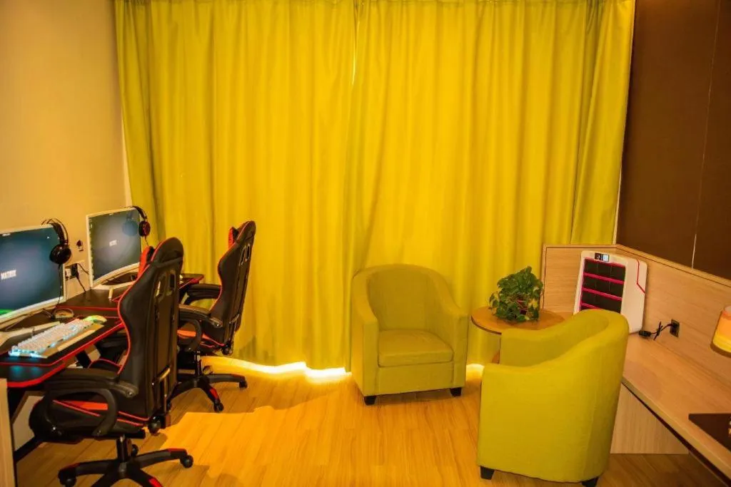 IU Hotel Zhangye High-Speed Railway Station