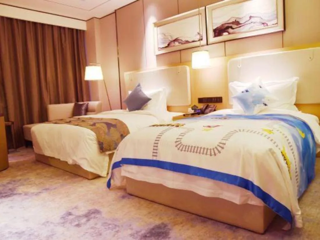 Bed in Lakehome Hotel Konggang