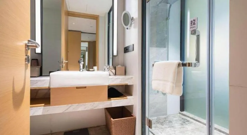 Lakehome Hotel Konggang