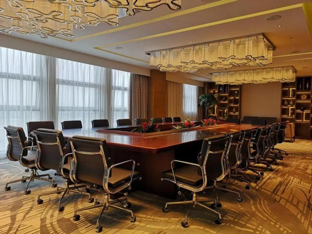 Lakehome Hotel Konggang