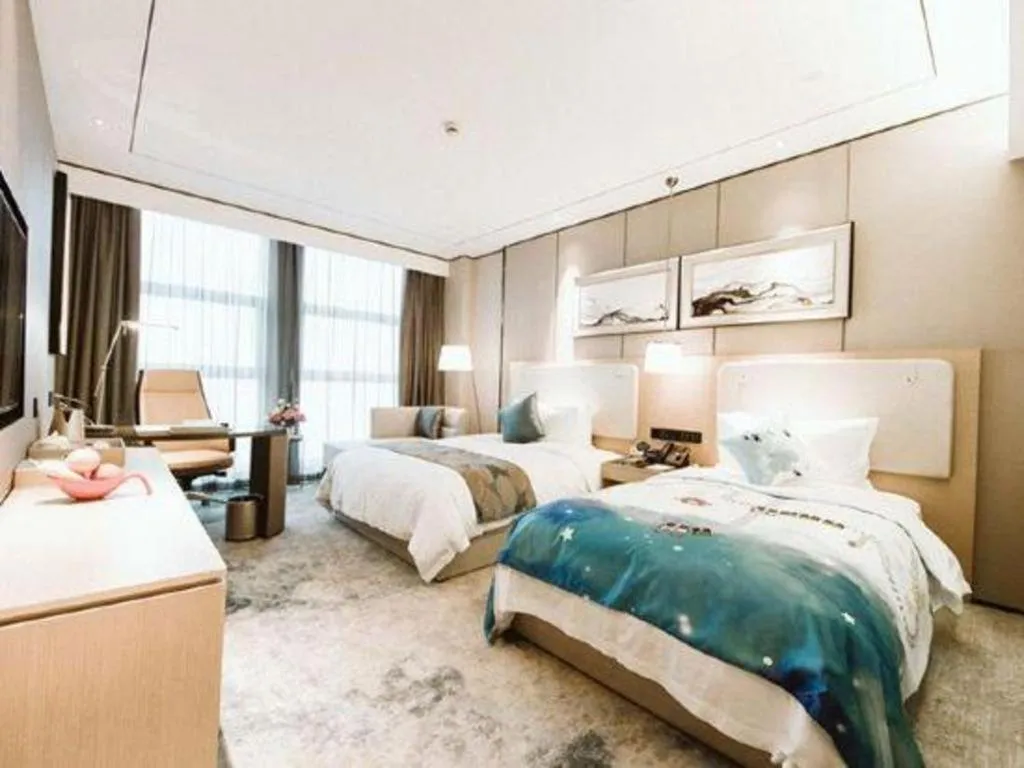 Bed in Lakehome Hotel Konggang