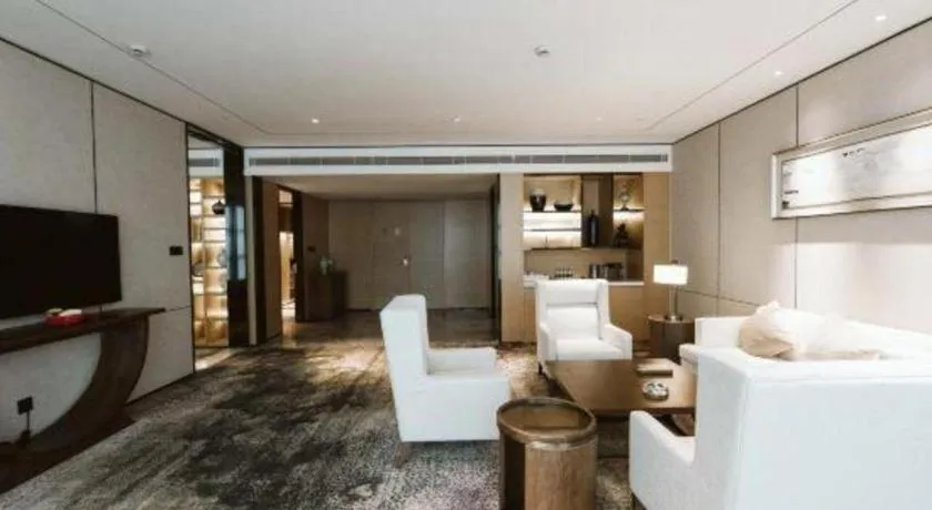 Lakehome Hotel Konggang