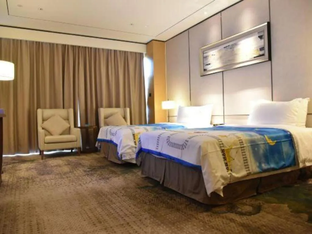 Bed in Lakehome Hotel Konggang