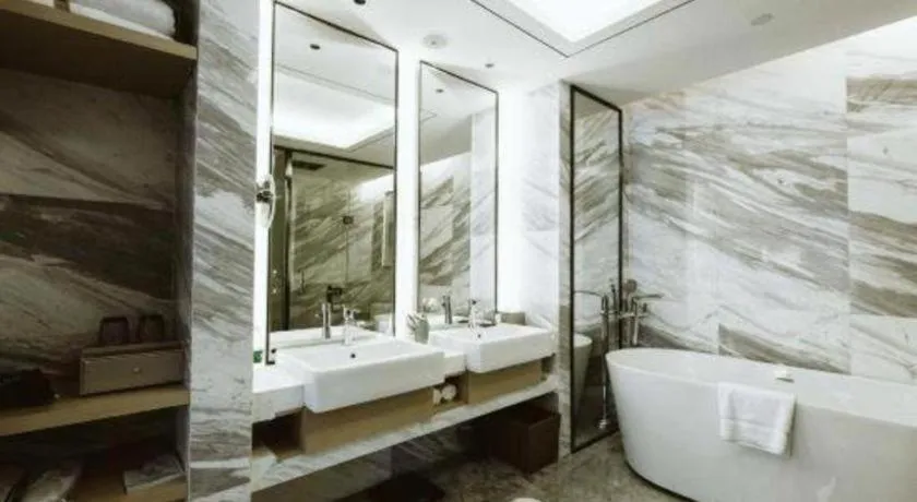 Lakehome Hotel Konggang