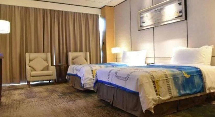 Bed in Lakehome Hotel Konggang