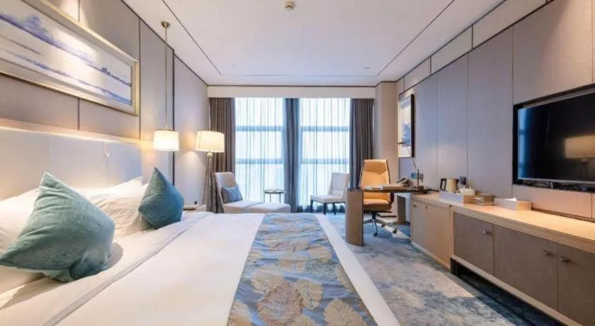 Bed in Lakehome Hotel Konggang