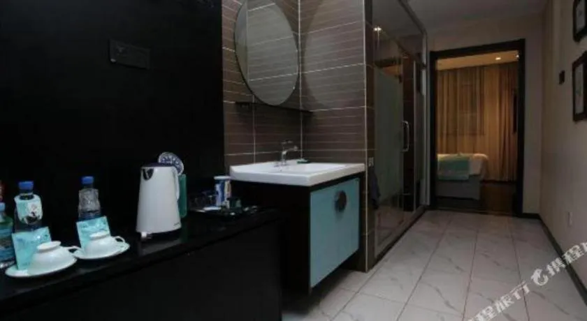 Xana Hotelle·Yutian