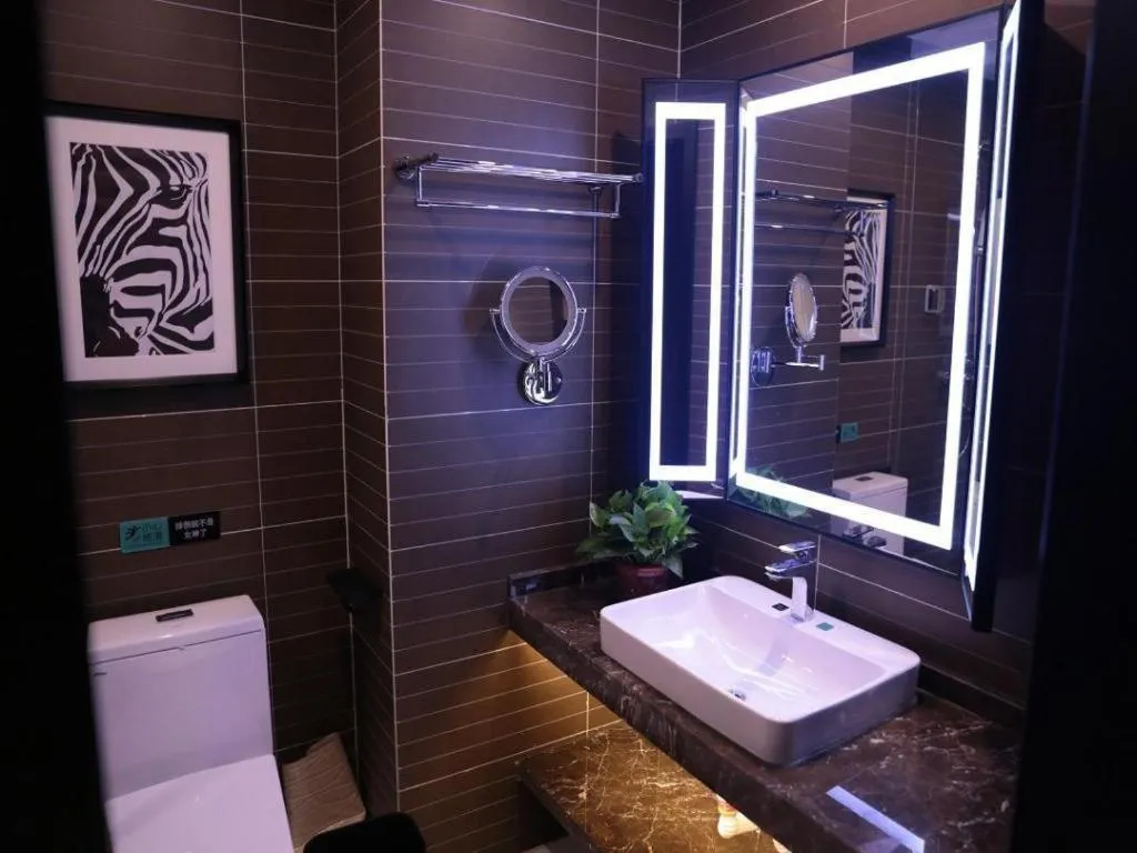 Xana Hotelle·Yutian