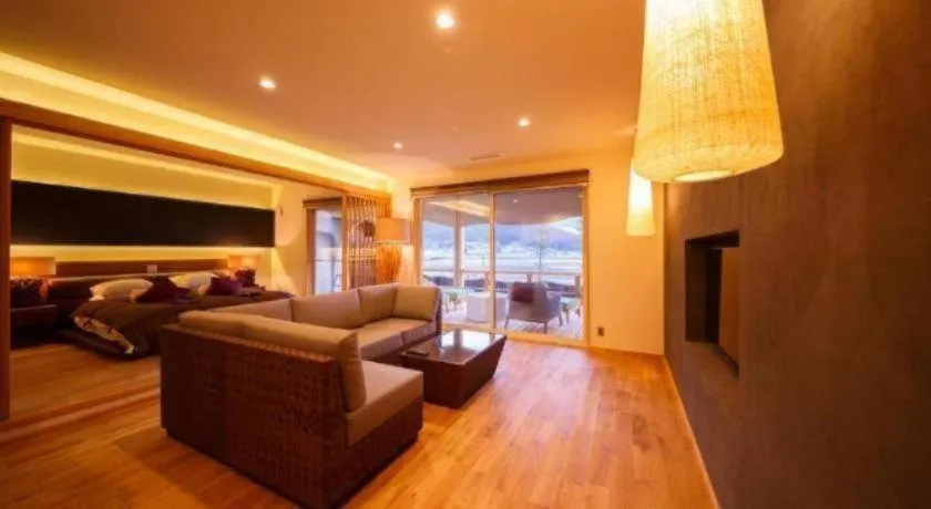 Yufuin Luxury Villa -zakuro-