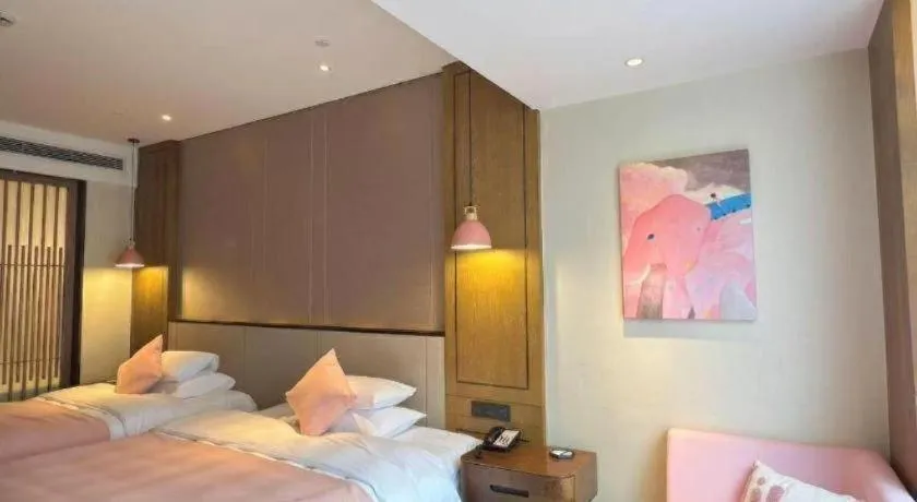 Bed in Landison Xinan Hotel Hangzhou