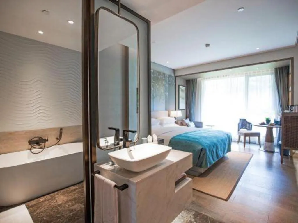 Bed in Landison Xinan Hotel Hangzhou