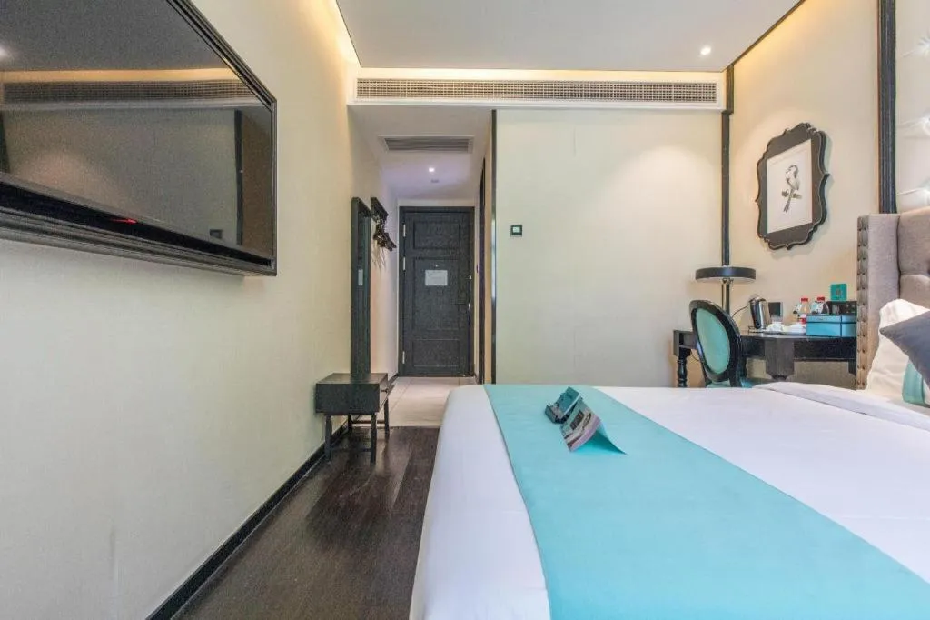 Bed in Xana Hotelle Shaghai Hongqiao Hub National Exhibition Center Qibao Lianming Road