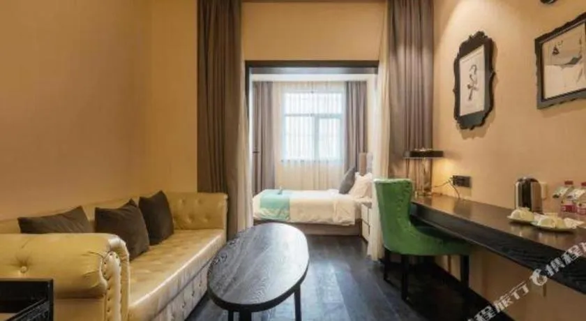 Bed in Xana Hotelle Shaghai Hongqiao Hub National Exhibition Center Qibao Lianming Road