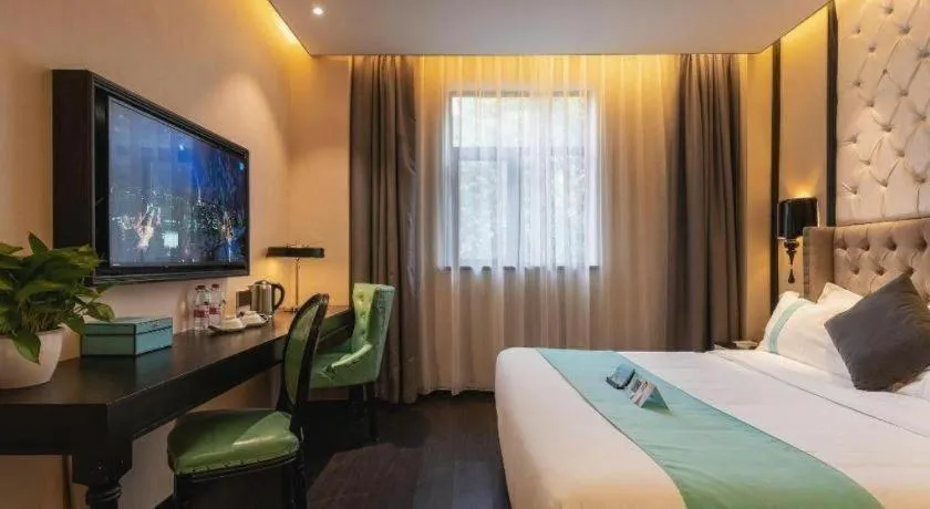 Bed in Xana Hotelle Shaghai Hongqiao Hub National Exhibition Center Qibao Lianming Road