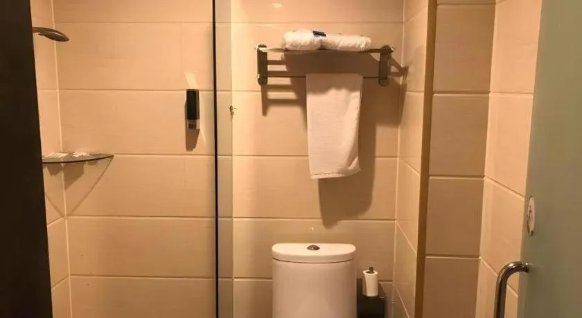 7 Days Premium·Shenyang North Railway Station North Square