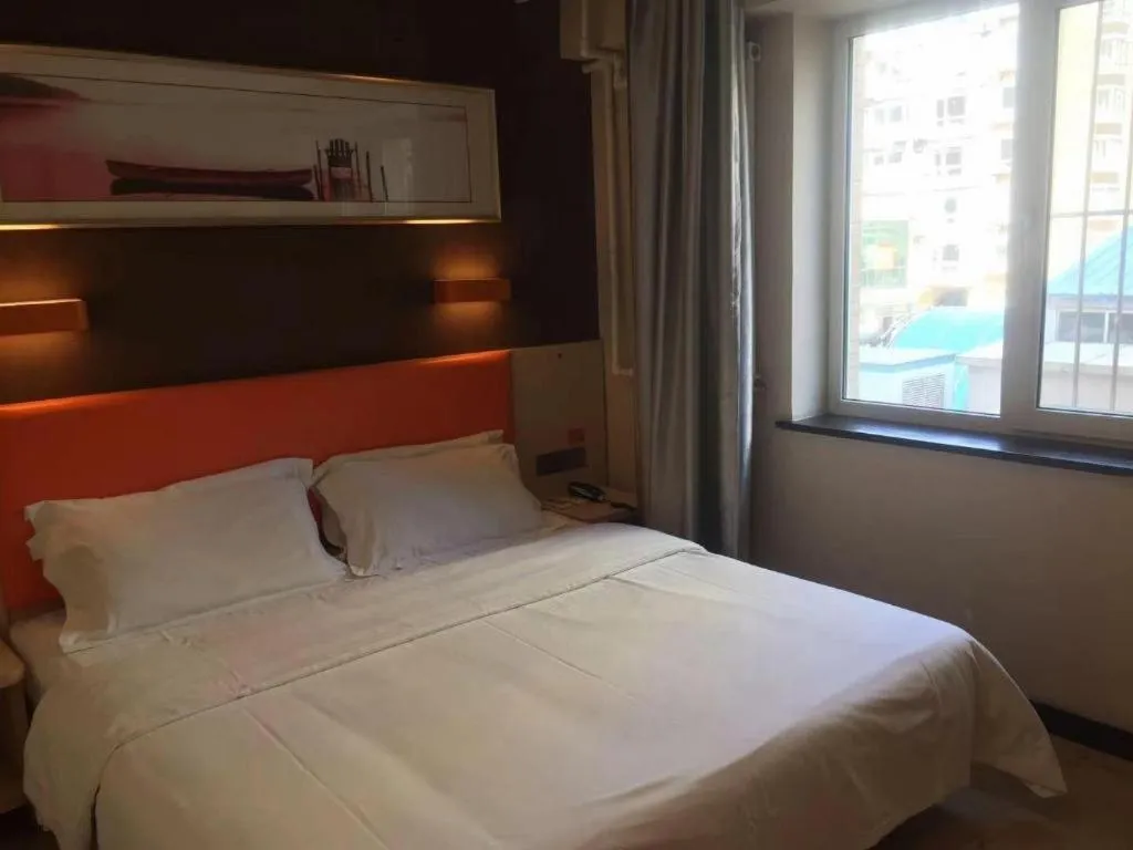 Bed in 7 Days Premium·Shenyang North Railway Station North Square