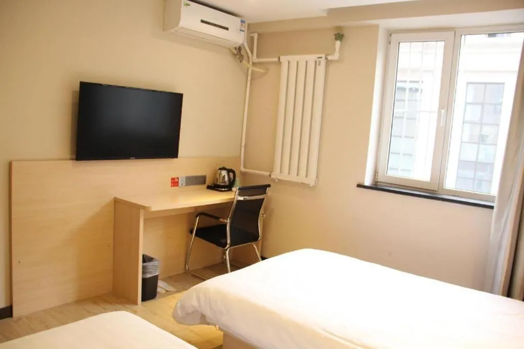 Bed in 7 Days Premium·Shenyang North Railway Station North Square